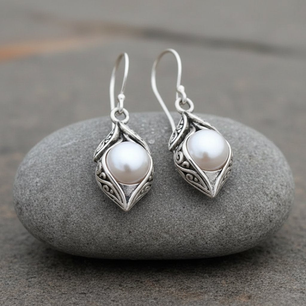 Vesper Pearl Earrings