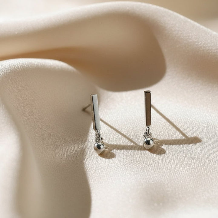 Marisole Minimalist Earrings