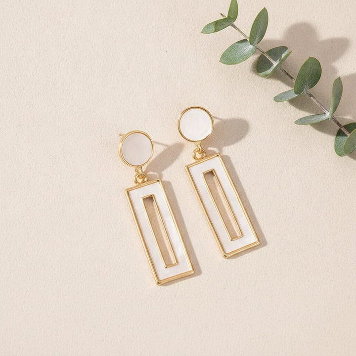 Quilla Pearl Earrings