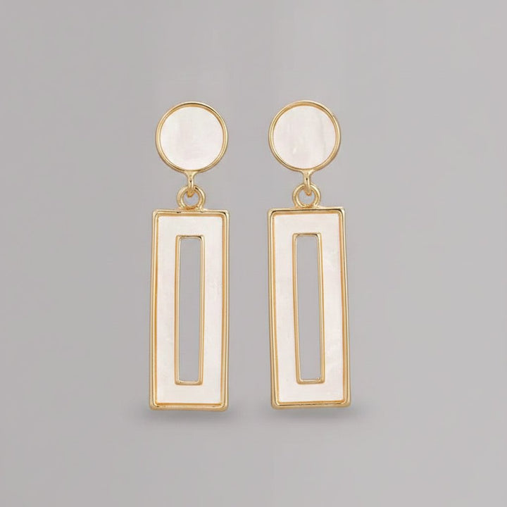 Quilla Pearl Earrings