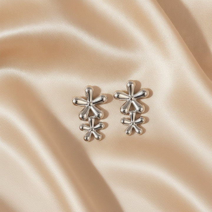 Kaia Earrings