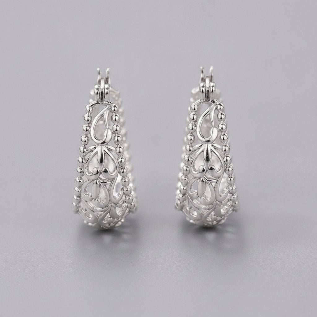 Ysolde Vintage Earrings