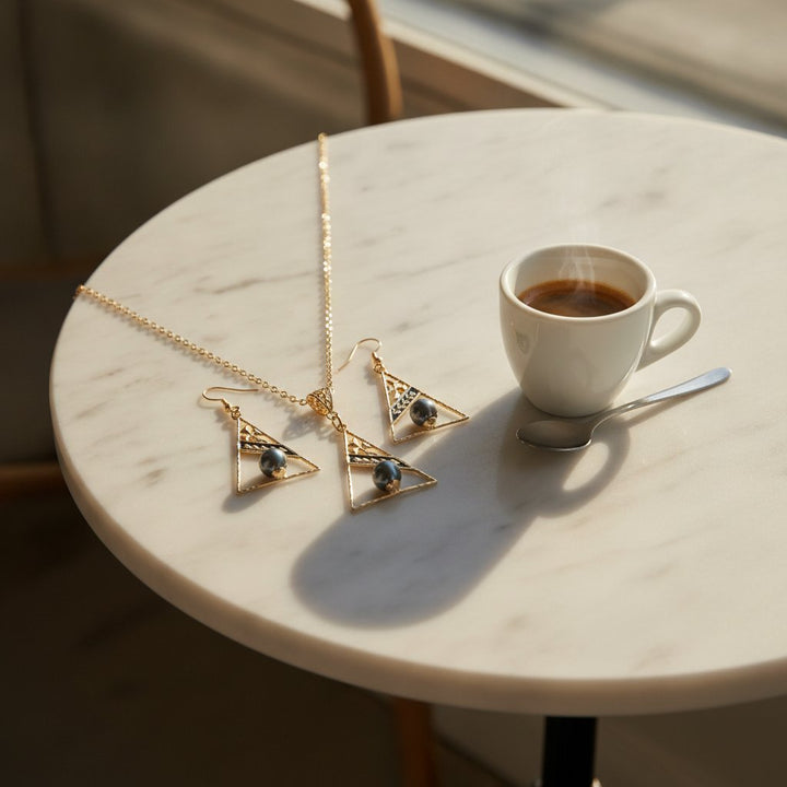 Zelie Pearl Earrings
