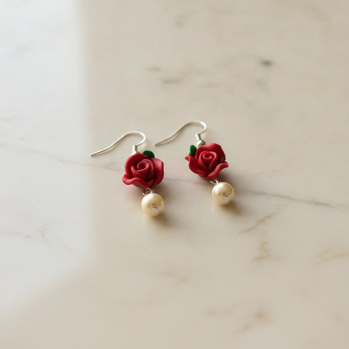 Kira Pearl Earrings