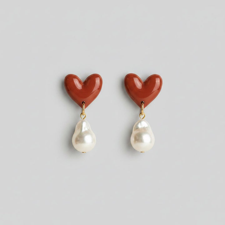 Hespera Pearl Earrings