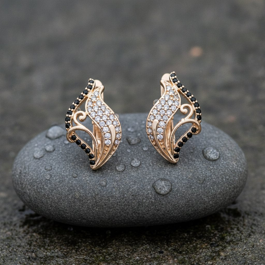 Fiora Gold Earrings