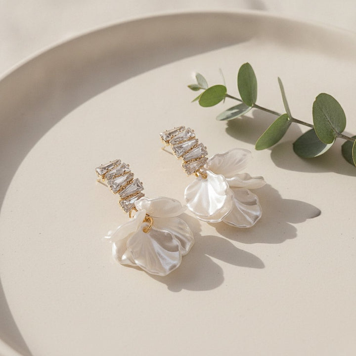 Amelie Gold Earrings