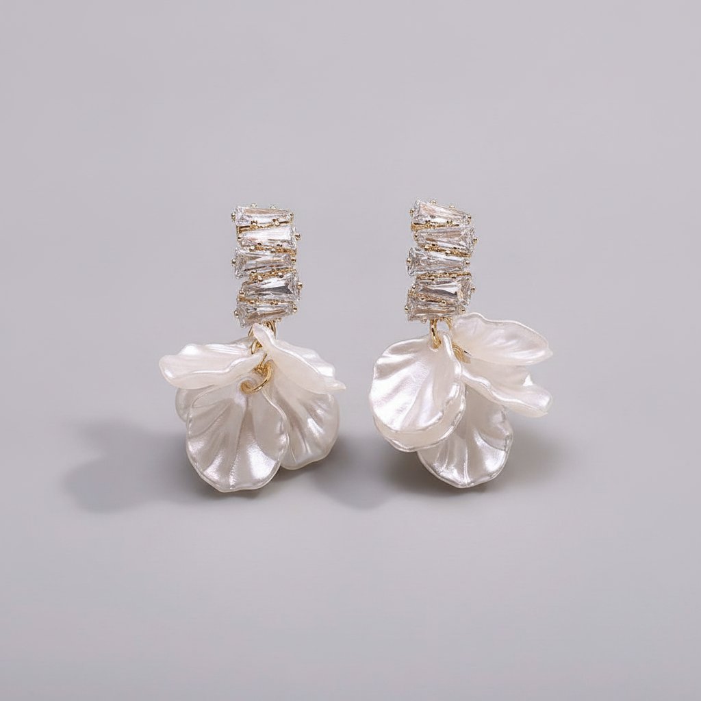 Amelie Gold Earrings