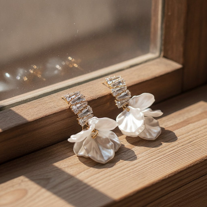 Amelie Gold Earrings