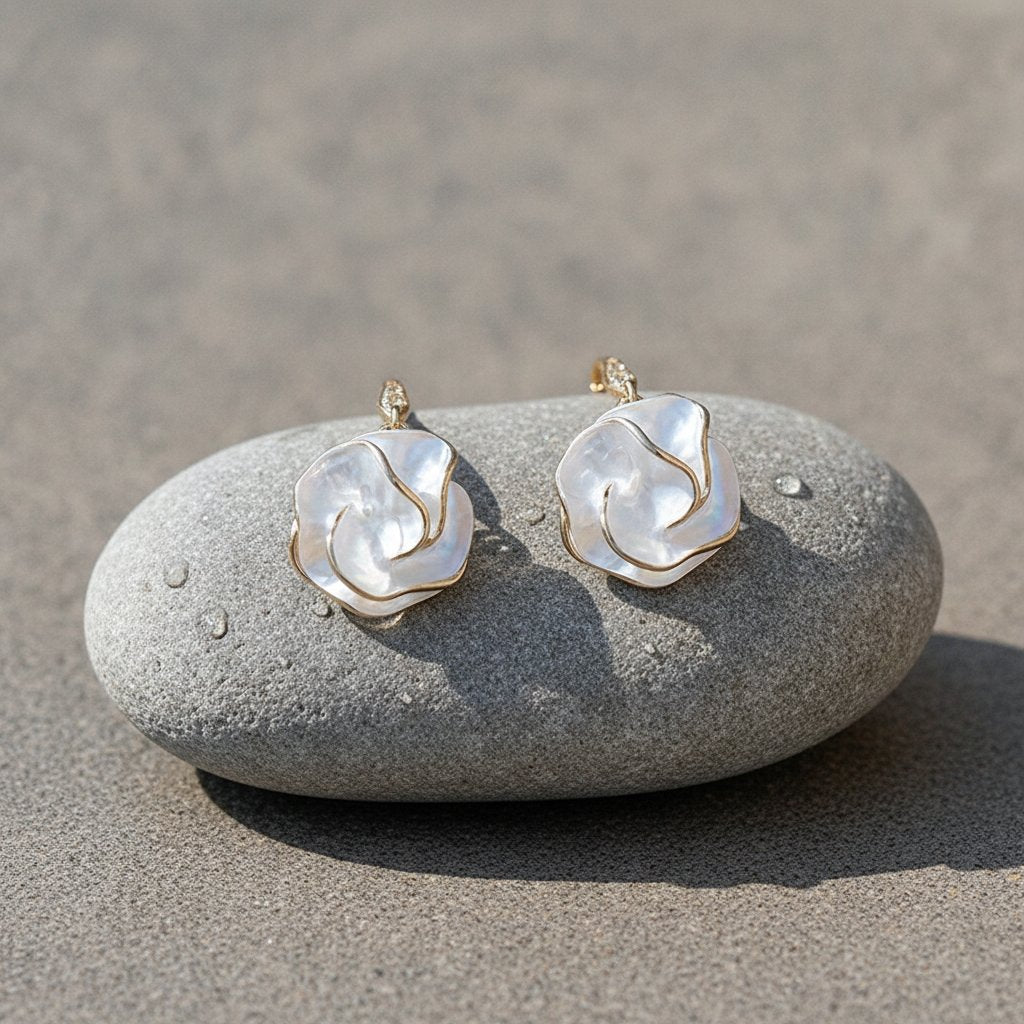 Amelie Gold Earrings