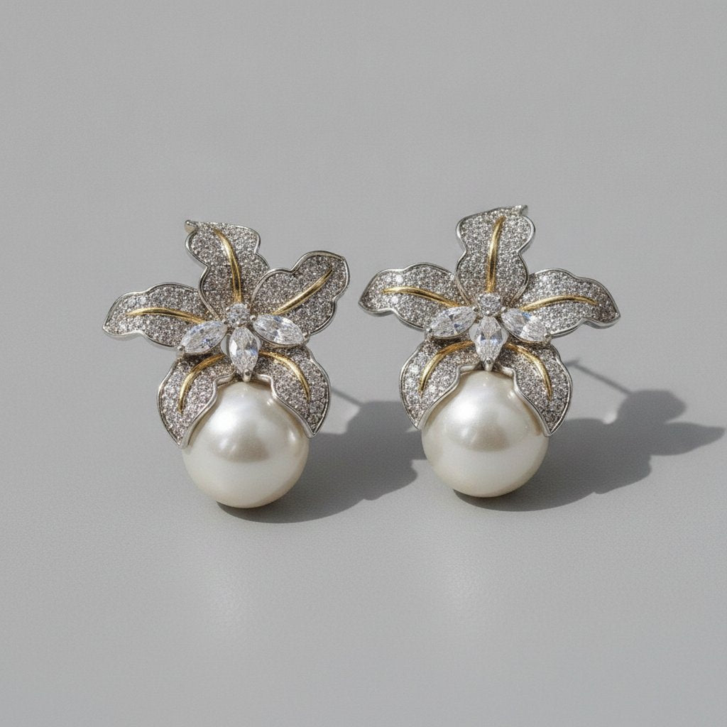 Sidonie Pearl Earrings