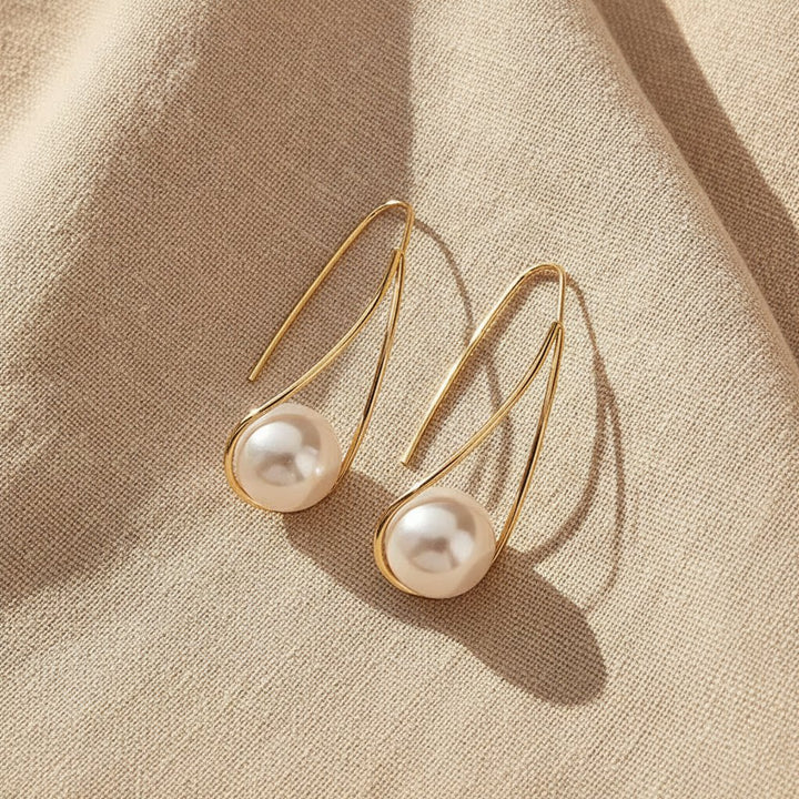 Noor Pearl Earrings