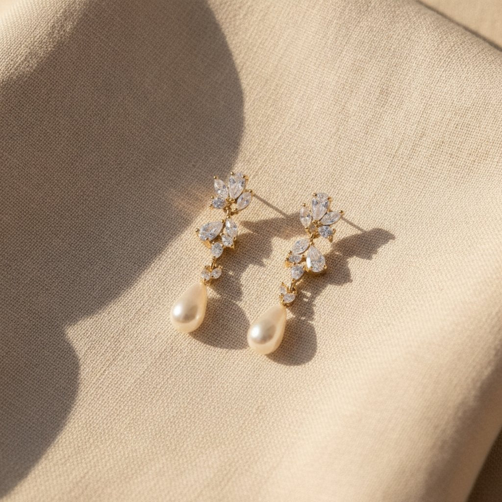 Elise Pearl Earrings