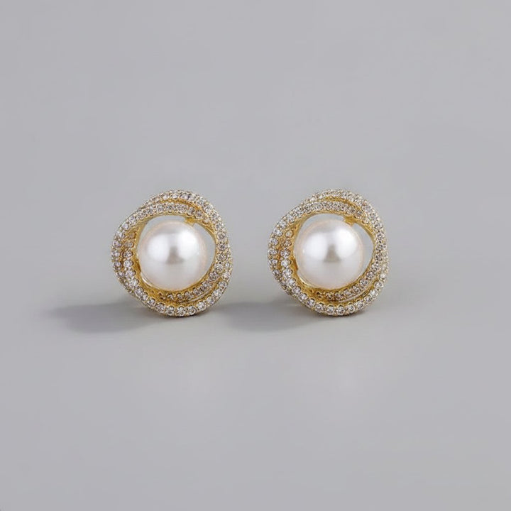 Elise Pearl Earrings