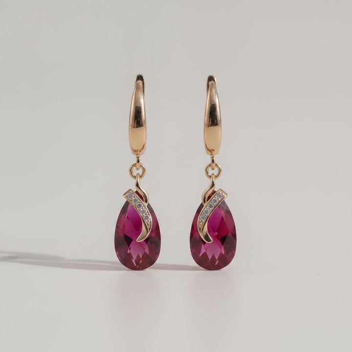 Beatrice Garnet Earrings