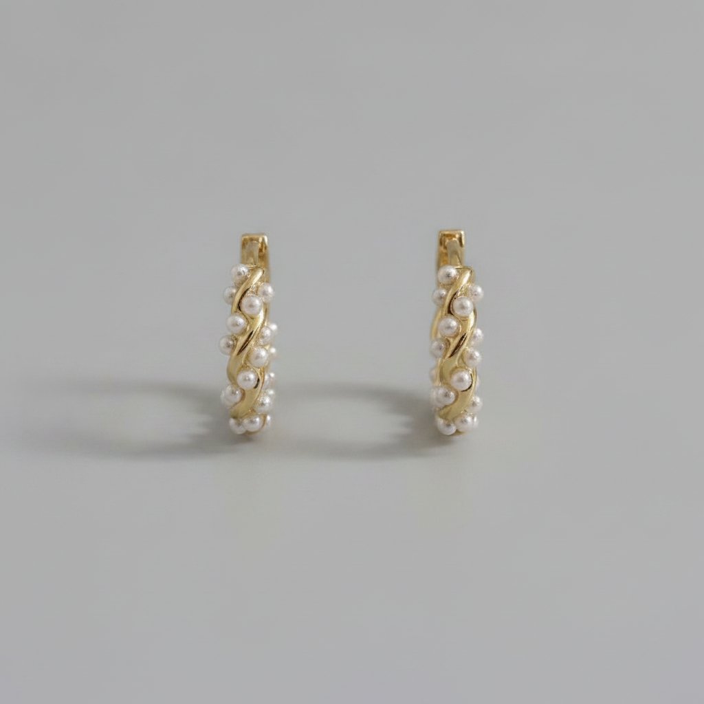 Doria Pearl Earrings