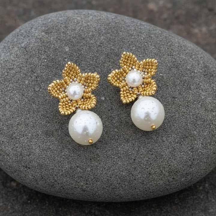 Doria Pearl Earrings