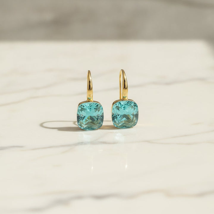 Boucles d'oreilles élégantes aqua
