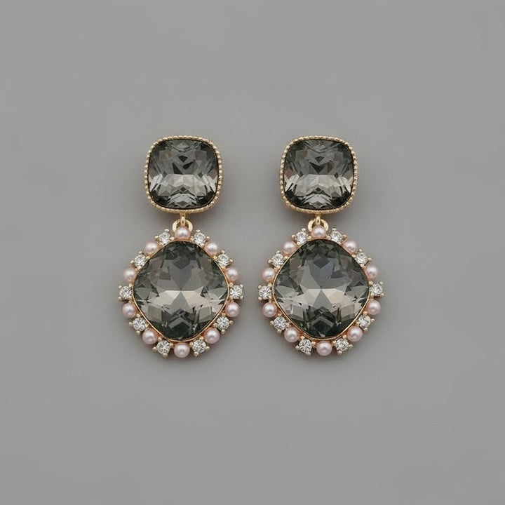 Bela Vintage Earrings