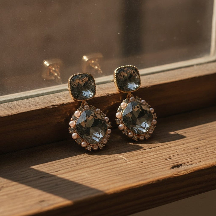 Bela Vintage Earrings
