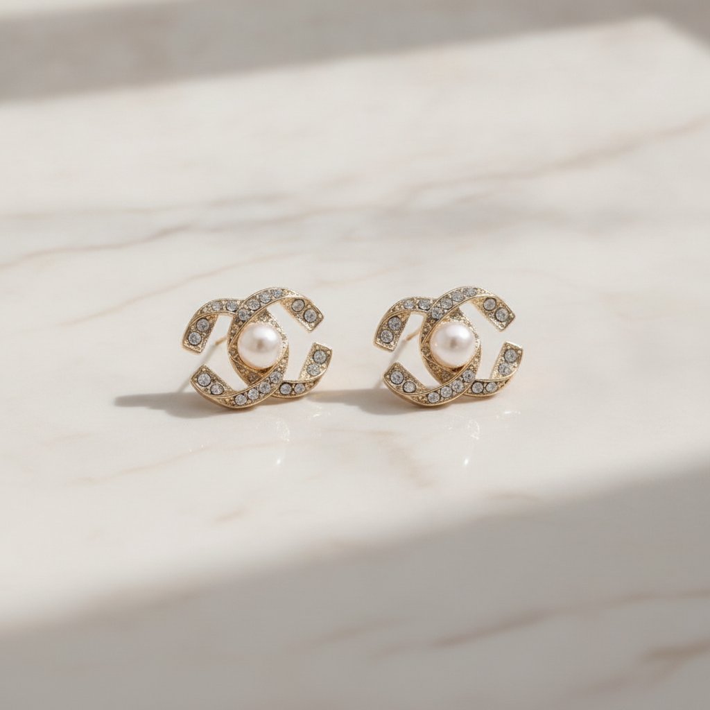 Bela Pearl Earrings