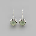 Bela Pearl Earrings