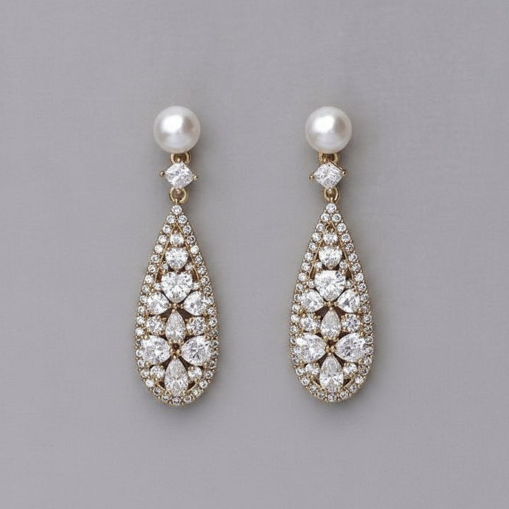 Verena Pearl Earrings
