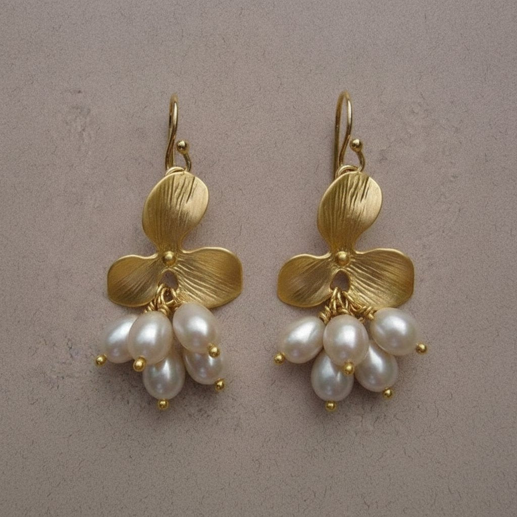 Fleur Pearl Earrings