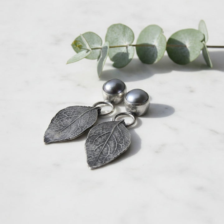Elise Pearl Earrings
