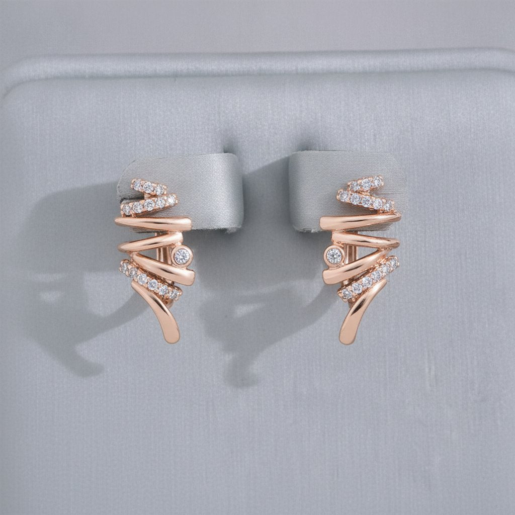 Marguerite Gold Earrings