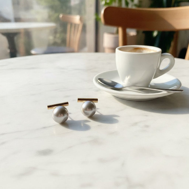 Ninon Pearl Earrings