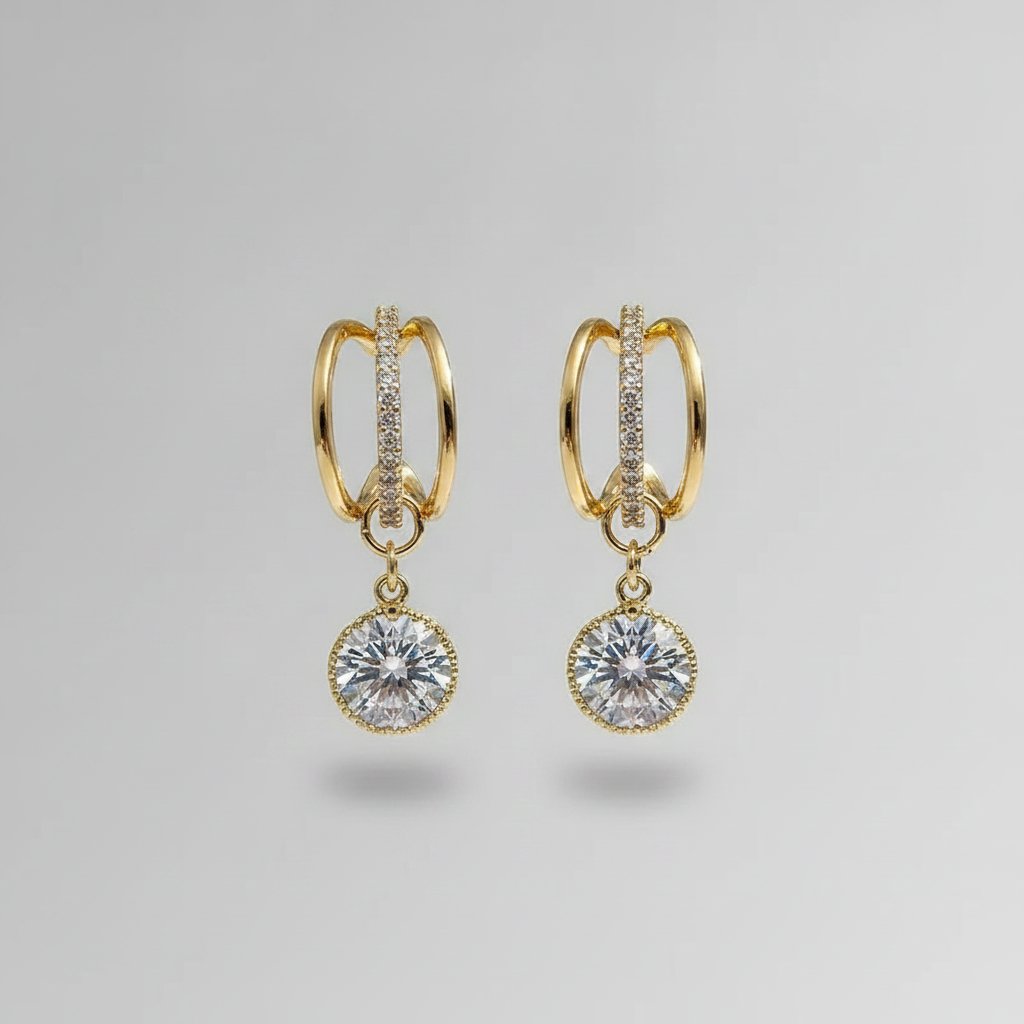 Orecchini eleganti con perle luminose