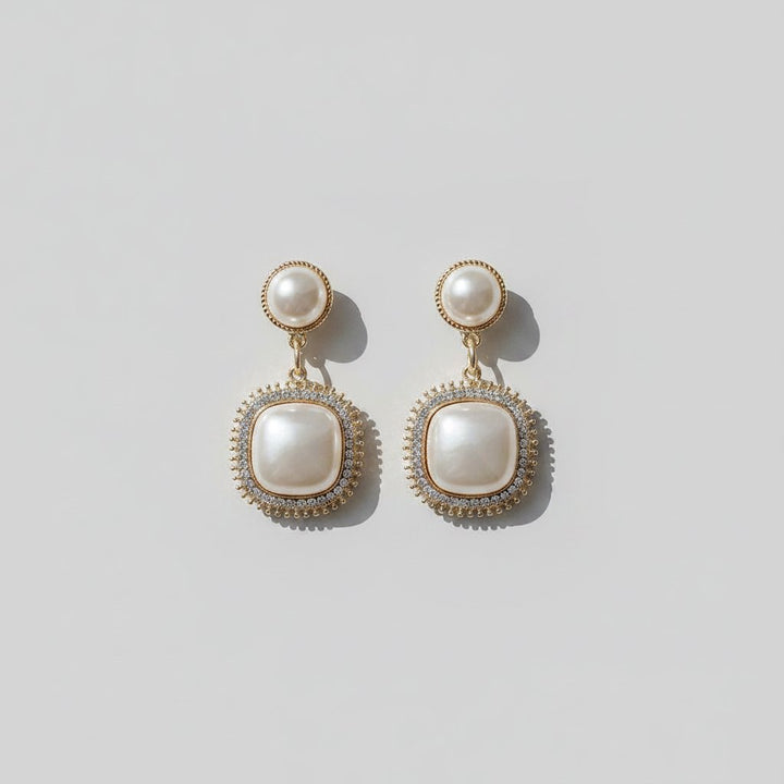 Ambre Pearl Earrings