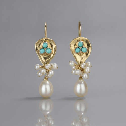 Ambre Pearl Earrings