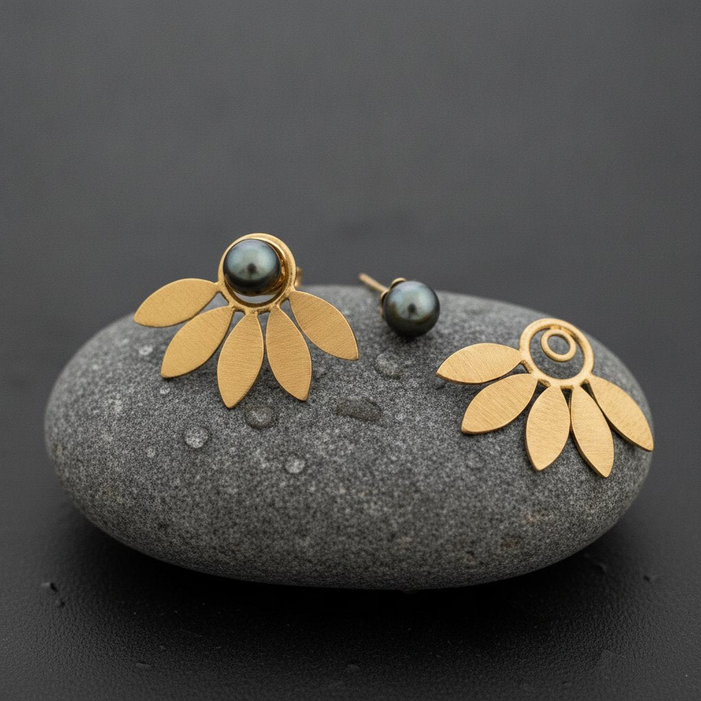 Ambre Pearl Earrings