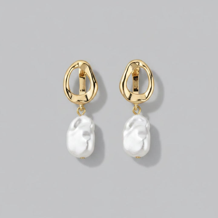 Ambre Pearl Earrings
