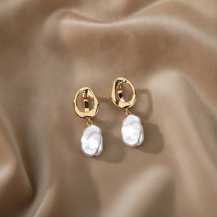 Ambre Pearl Earrings