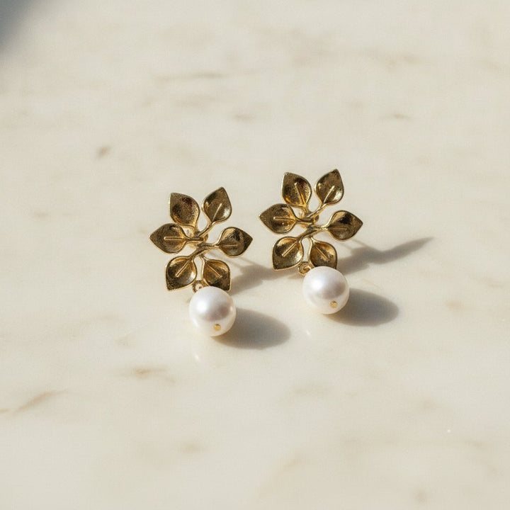 Albane Pearl Earrings
