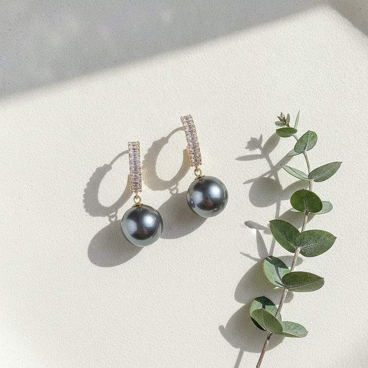 Capucine Pearl Earrings