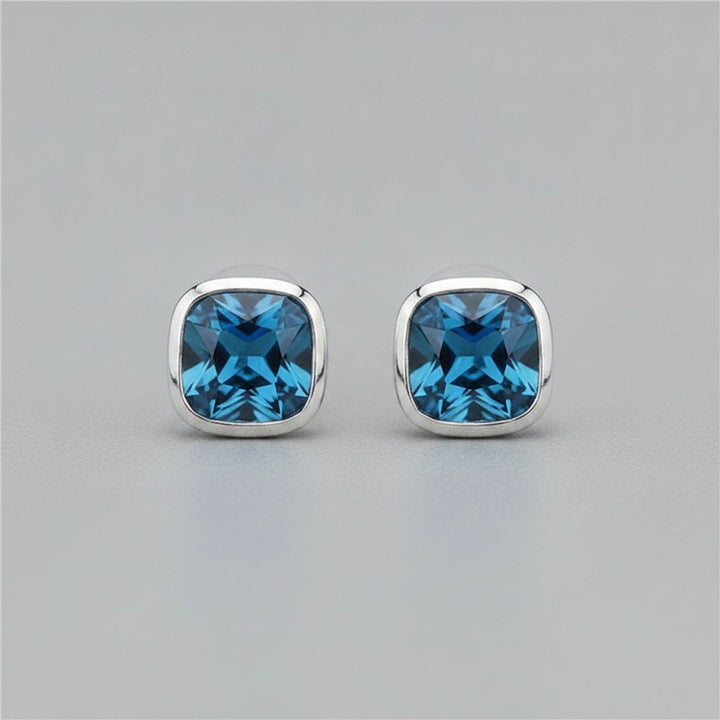 Linnea Crystal Earrings