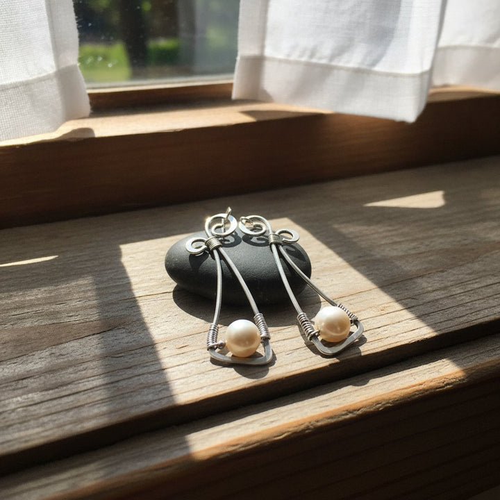 Fleur Pearl Earrings