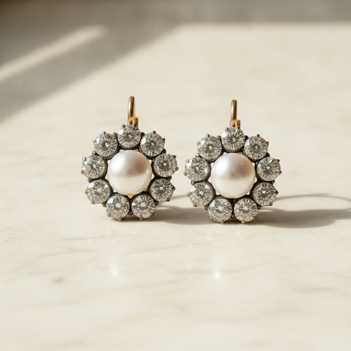 Fleur Pearl Earrings