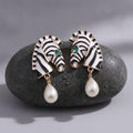 Fleur Pearl Earrings