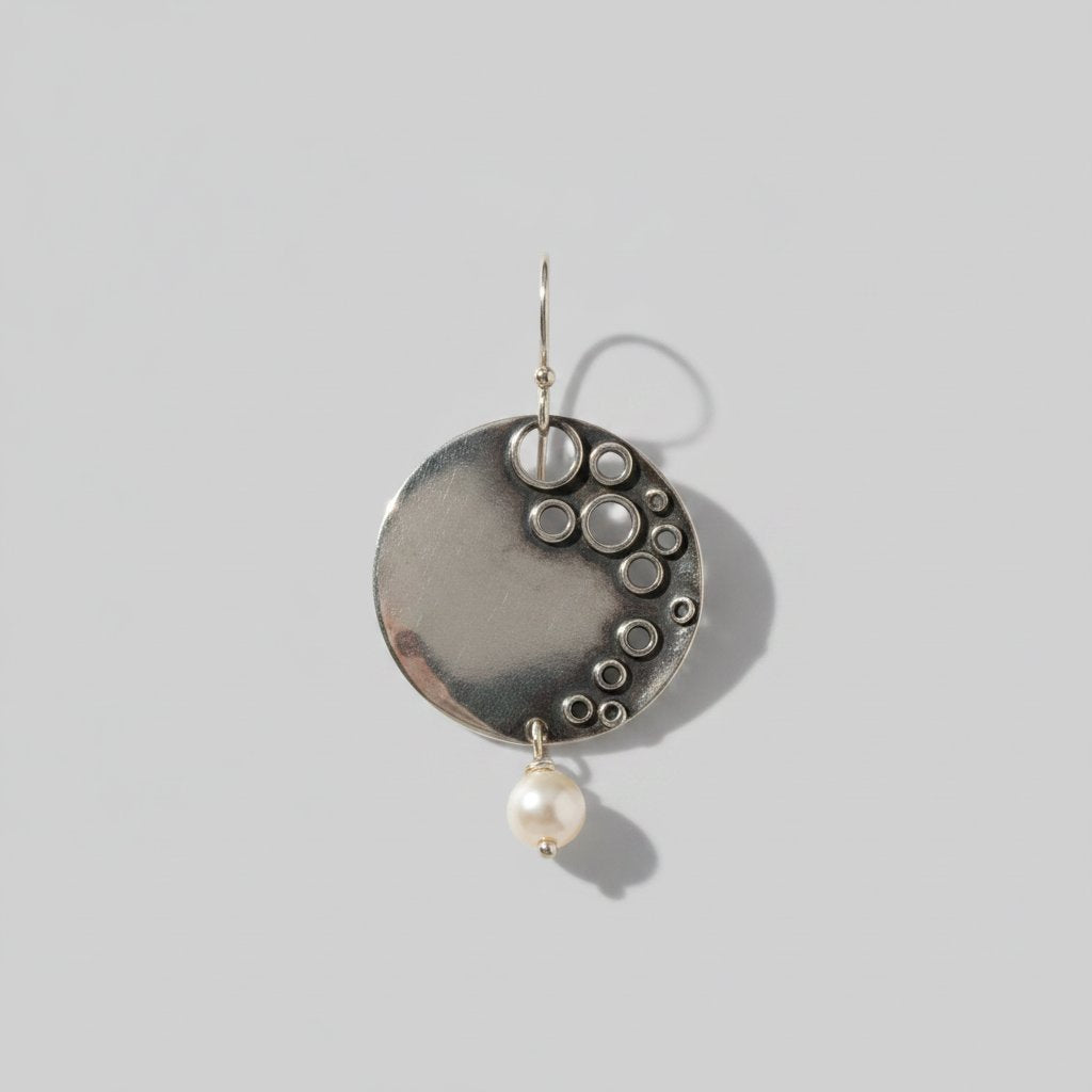 Fleur Pearl Earrings