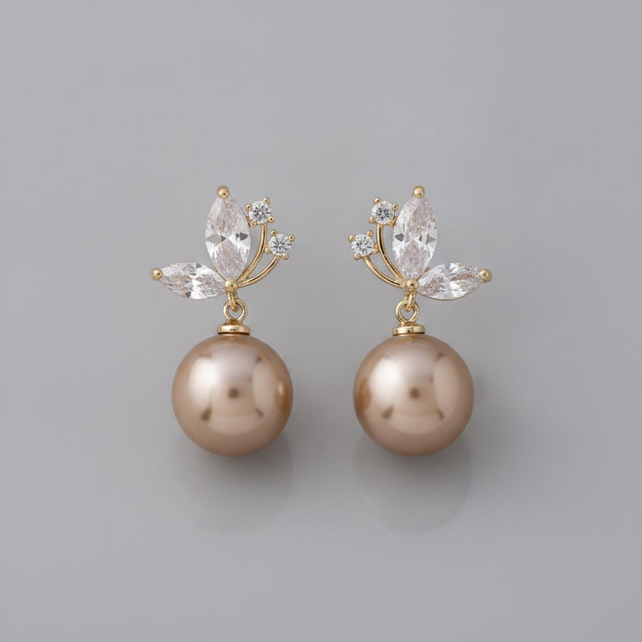 Fleur Pearl Earrings