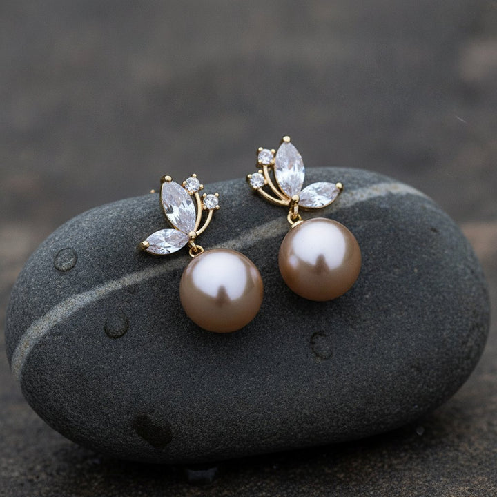 Fleur Pearl Earrings