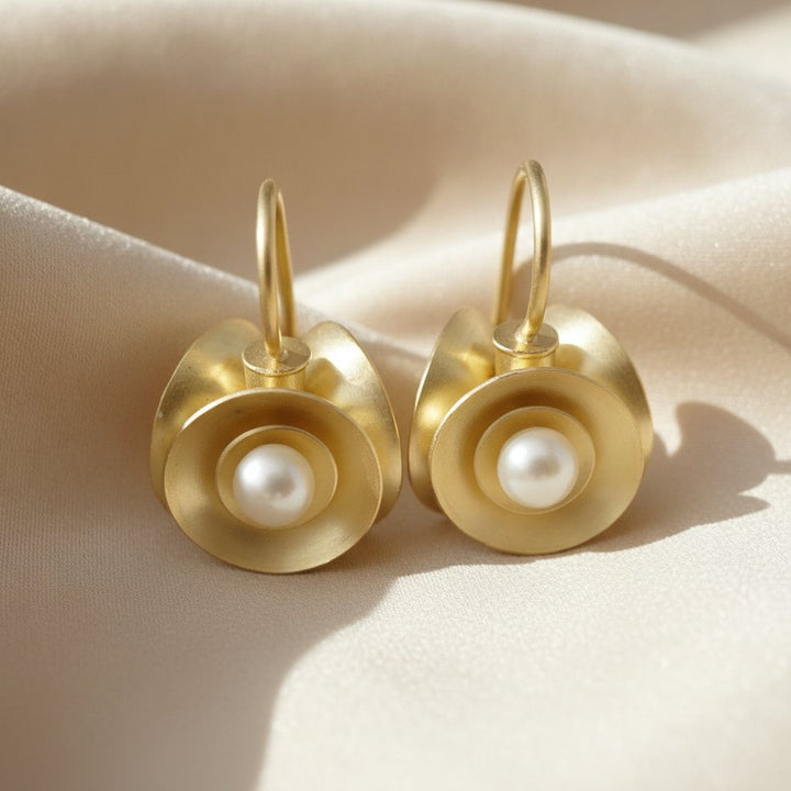 Fleur Pearl Earrings