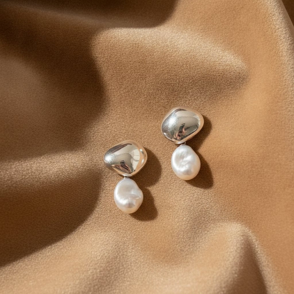 Fleur Pearl Earrings
