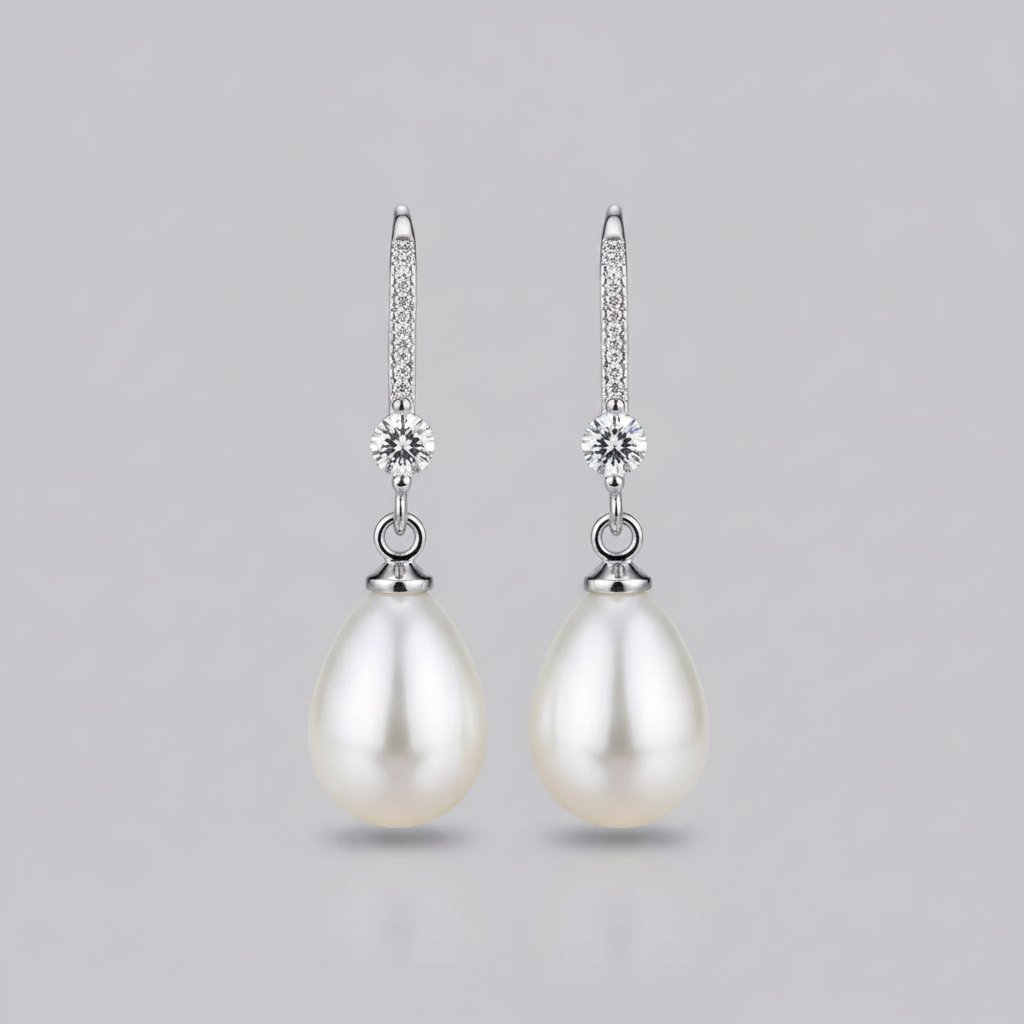 Romy Pearl Earrings