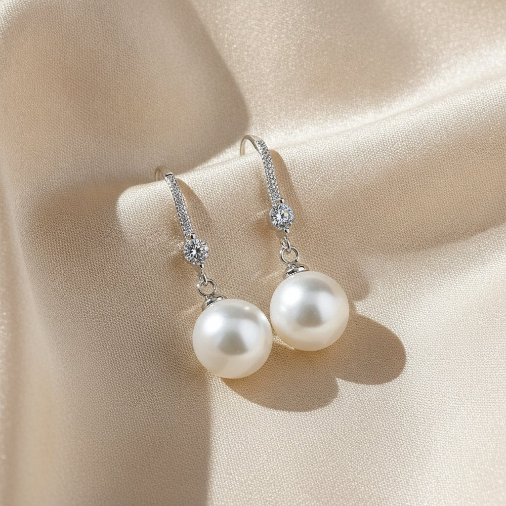 Romy Pearl Earrings
